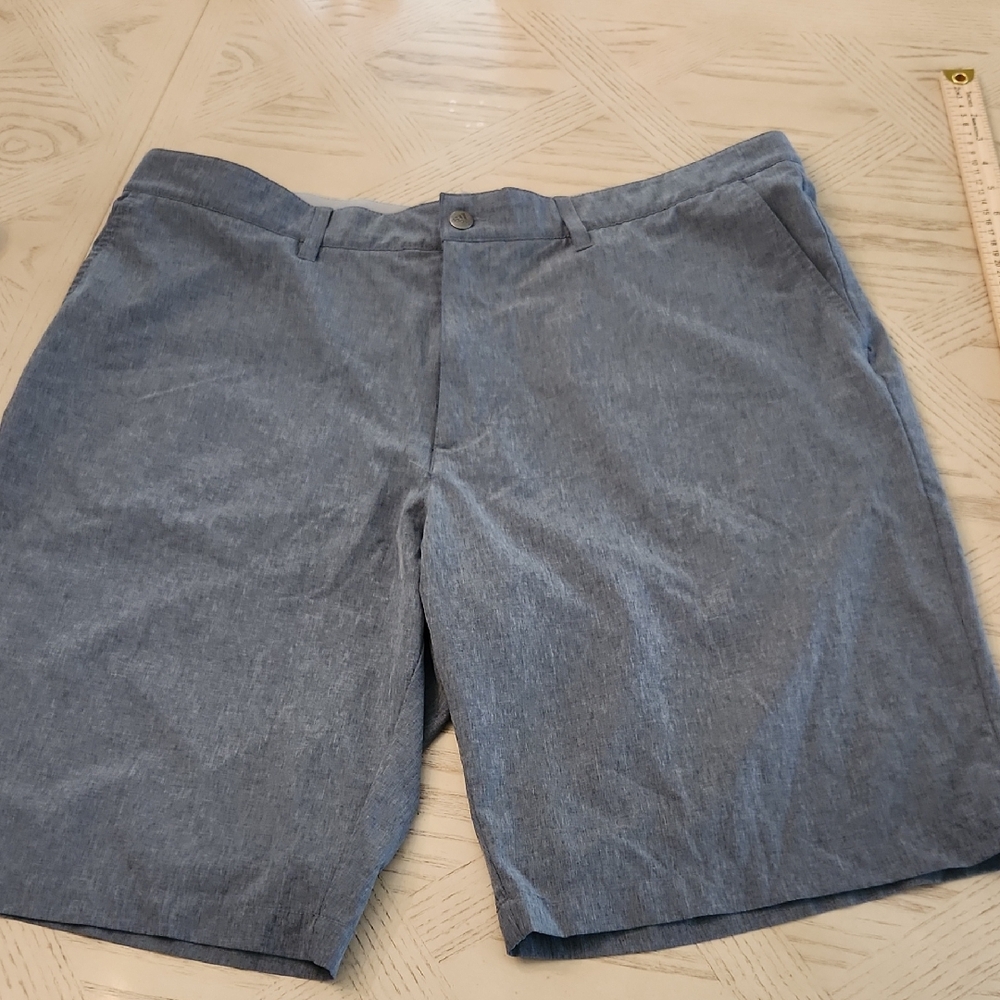 adidas Men's Gray Flat Front Shorts Golf Leisure Size 40x10